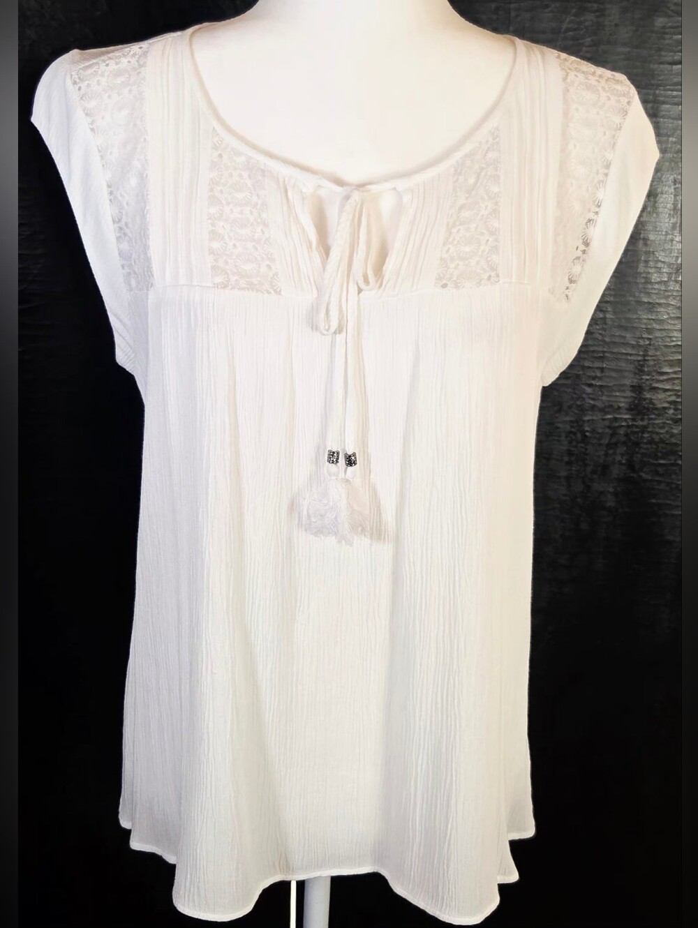 Black Rainn White Boho Lace Inset Keyhole Tassel Gauze Tunic Top M - Picture 2 of 10